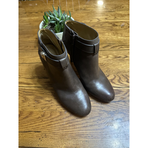 Coach Calf Leather Ankle Boots w/ Buckle Detail Size 10 B - Picture 3 of 10